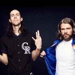 3OH!3