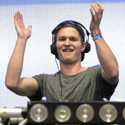 [artists_name] booking agency